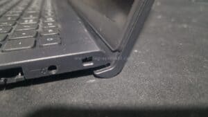 Así queda este portátil Dell Vostro 15 reparado.